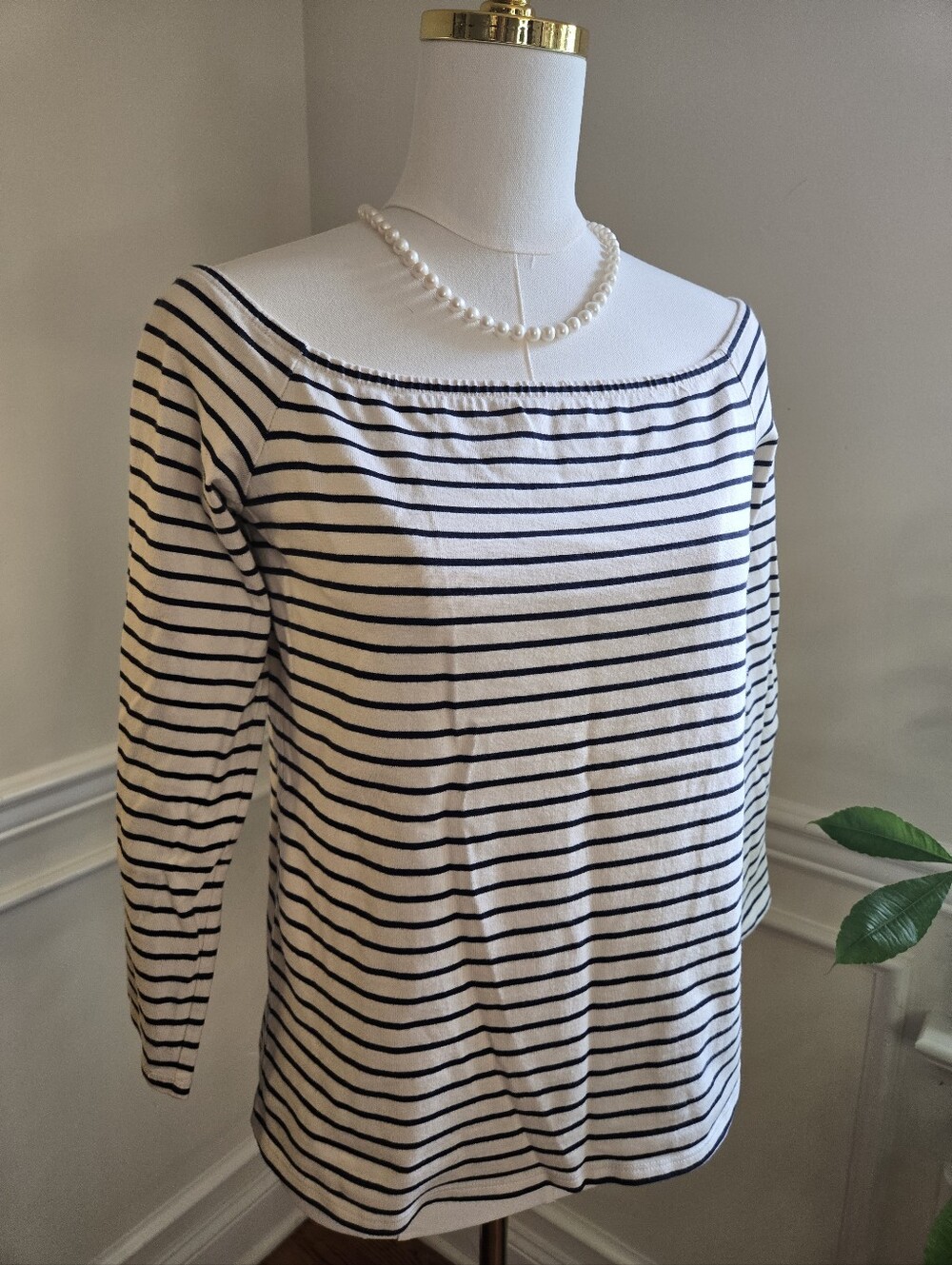Theory Navy and Ivory Striped 3/4 Sleeve Wideneck Top